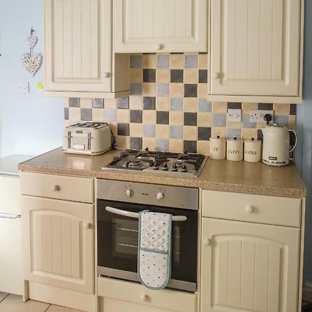 No7 Railway Cottage Llandudno Junction Bagian luar foto